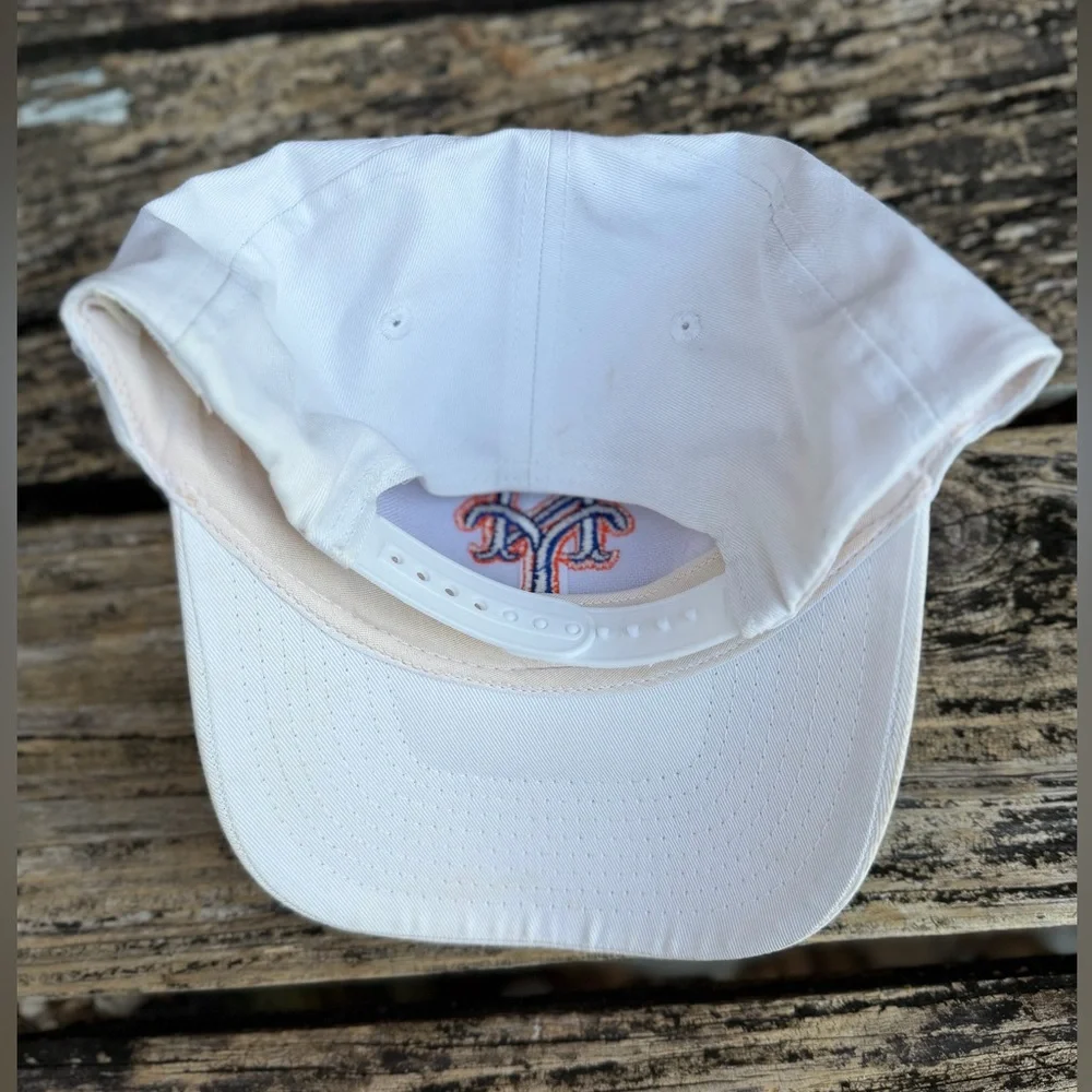 Vintage New York Mets MLB White Adjustable SnapBack Baseball Hat Cap T2